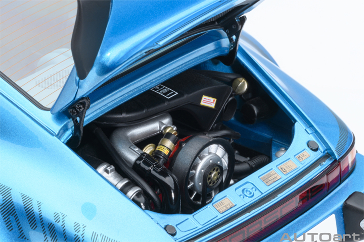 78115 1/18 PORSCHE 911(930) TURBO 3.0 (MINERVA BLUE W/ TURBO STRIPES)