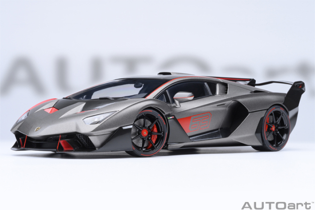 79216 1/18 LAMBORGHINI SC18 ALSTON (GRIGIO DAYTONA / RED ACCENTS)