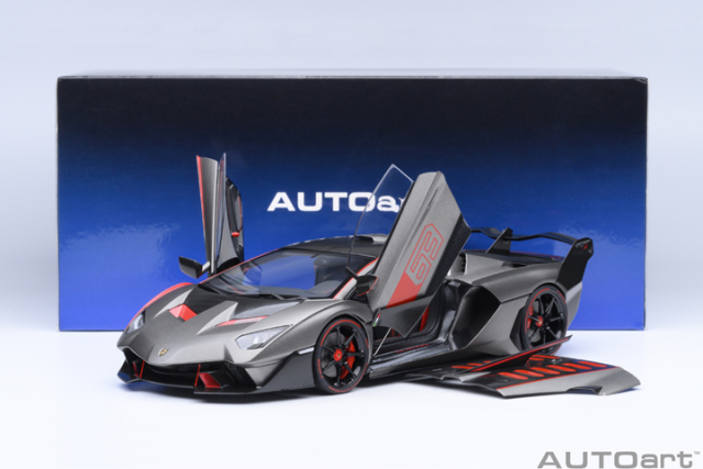 79216 1/18 LAMBORGHINI SC18 ALSTON (GRIGIO DAYTONA / RED ACCENTS)