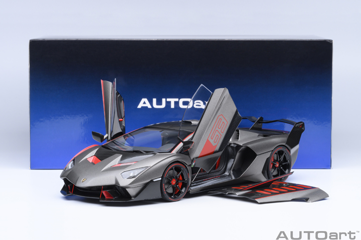 79216 1/18 LAMBORGHINI SC18 ALSTON (GRIGIO DAYTONA / RED ACCENTS)