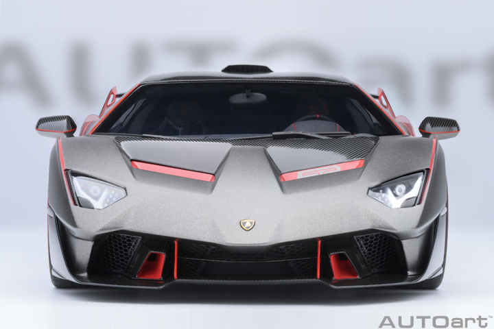79216 1/18 LAMBORGHINI SC18 ALSTON (GRIGIO DAYTONA / RED ACCENTS)