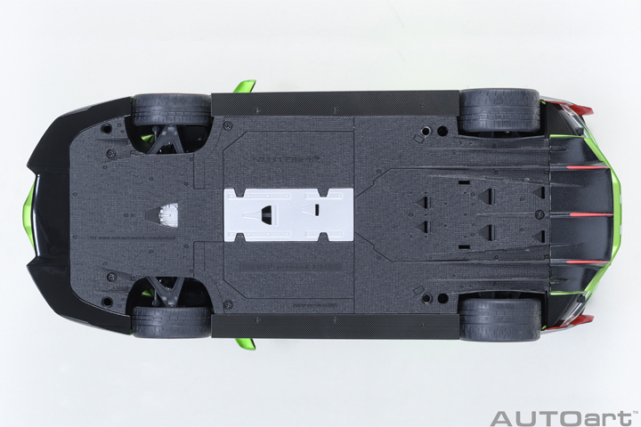 79248 1/18 LAMBORGHINI SC18 ALSTON (VERDE SELVANS / RED ACCENTS)