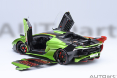 79248 1/18 LAMBORGHINI SC18 ALSTON (VERDE SELVANS / RED ACCENTS)