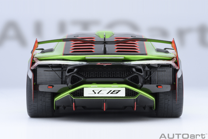 79248 1/18 LAMBORGHINI SC18 ALSTON (VERDE SELVANS / RED ACCENTS)