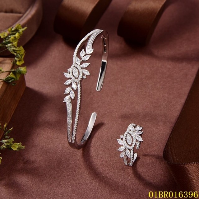 Quality Factory Supply New Design Sterling Silver 925 Jewelry Bangle set