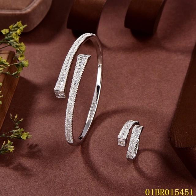 Direct Selling Sterling Silver 925 Jewelry Bangle set