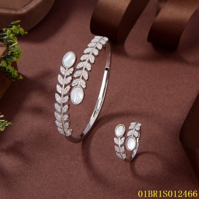 Popular Design Sterling Silver 925 Jewelry Bangle