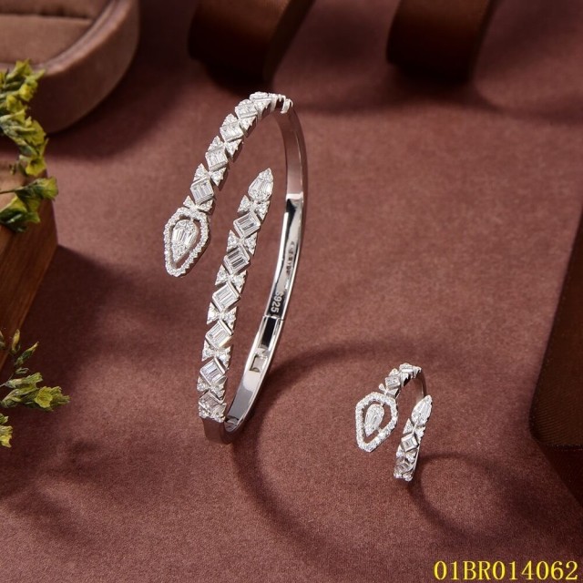 Unique Design Fashion Sterling Silver 925 Jewelry Bangle set