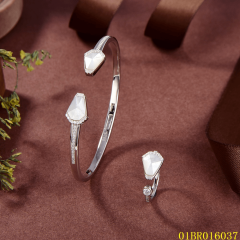 The New Listing Sterling Silver 925 Jewelry Bangle set