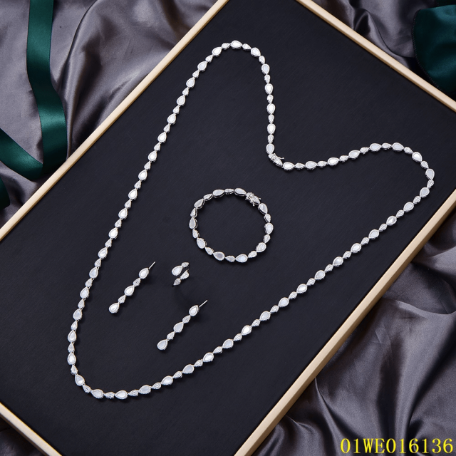 High-quality Fashion jewelry Long Chain Necklace Set