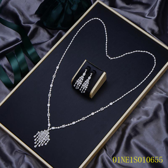 Classic Hot Sale jewelry Long Chain Necklace Set