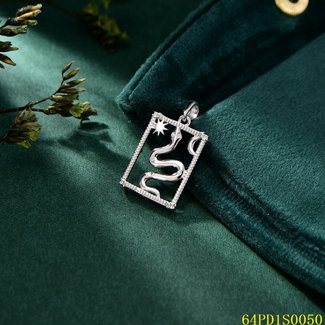 Top Fashion jewelry Pendant
