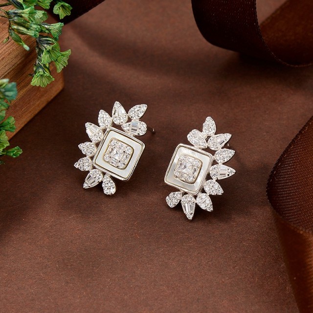 Direct Selling jewelry Earrings