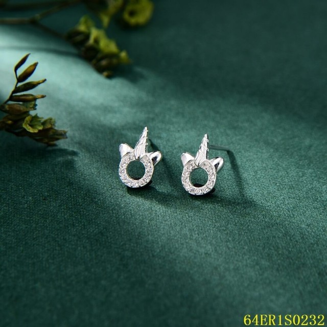 The New Listing Sterling Silver 925 jewelry Earrings