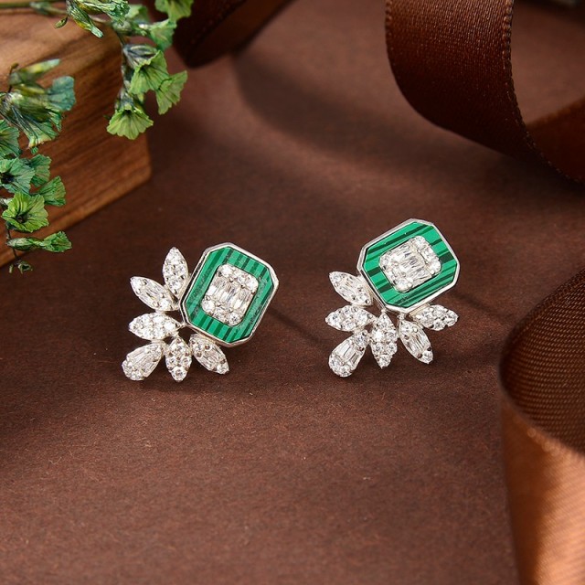 The New Listing jewelry Earrings