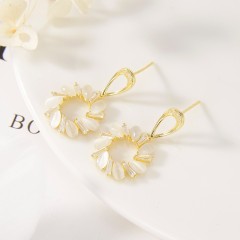 The New Listing jewelry Earrings
