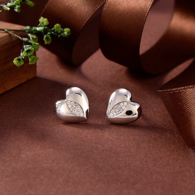 The New Listing jewelry Earrings