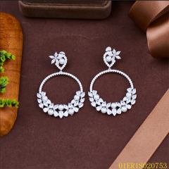 The New Listing jewelry Earrings
