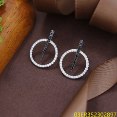 Hot Style Wholesale Luxury Emeralds Women Jewelry 925 Silver Zircon Long Stud Earrings