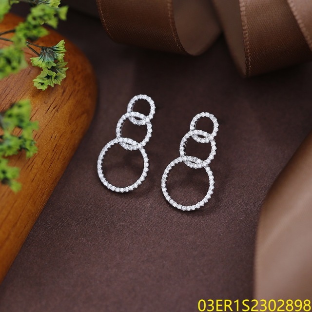 Hot Style Wholesale Luxury Emeralds Women Jewelry 925 Silver Zircon Long Stud Earrings