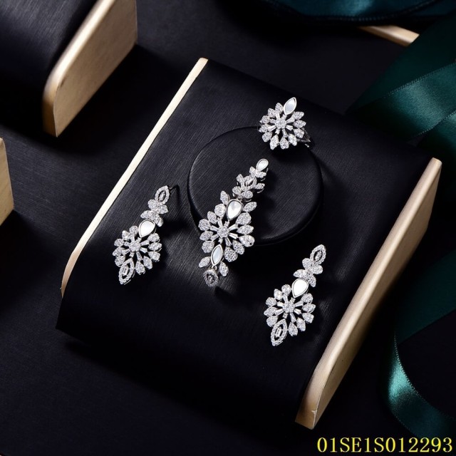 The New Listing Sterling Silver 925 jewelry Jewelry Set