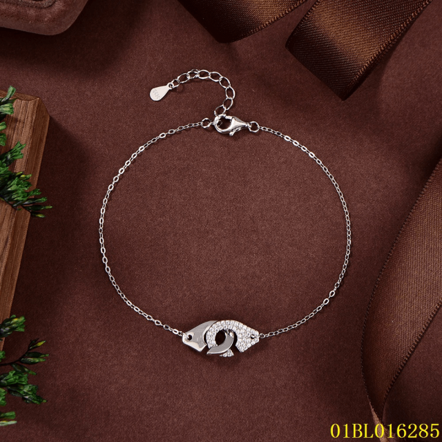 The New Listing jewelry Bracelet