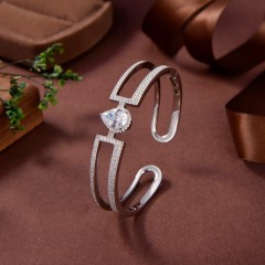 The New Listing jewelry Bangleset