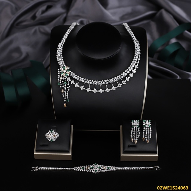 925 Sterling Silver Floral Green Cubic Zirconia Fringe Tassel 4 Piece Bridal Jewelry Set Necklace Bracelet Earrings Ring Wedding Banquet
