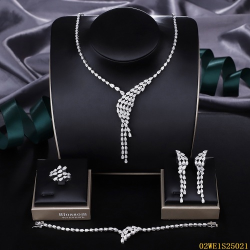 925 Sterling Silver Pear CZ Tassel Y-Drop 4 Piece Bridal Jewelry Set Necklace Bracelet Earrings Ring