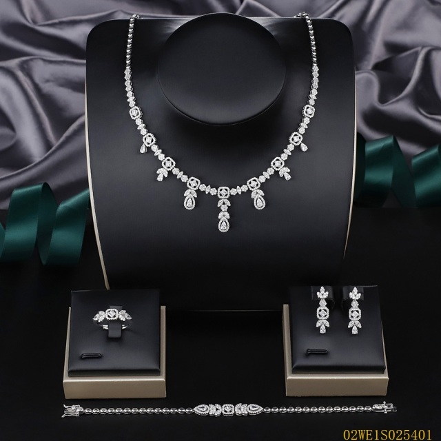 Blossom CS Jewelry 925 Sterling Silver Oval & Teardrop CZ Floral Drop 4 Piece Bridal Jewelry Set
