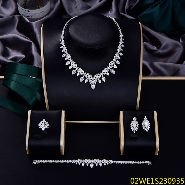 Blossom CS Jewelry 925 Sterling Silver V Shape Marquise & Teardrop CZ 4 Piece Women Bridal Jewelry Set