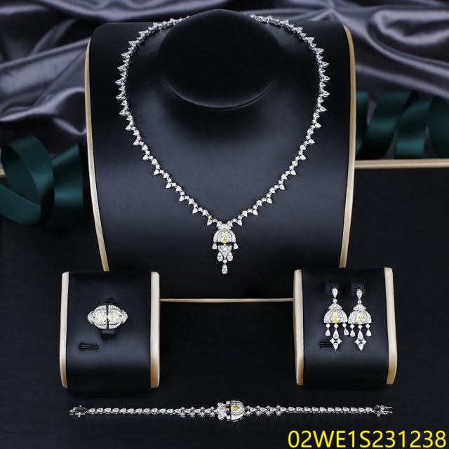 Blossom CS Jewelry 925 Sterling Silver Triangle Yellow Cubic Zirconia 4Pcs Bridal Jewelry Set Necklace Earrings Ring Bracelet