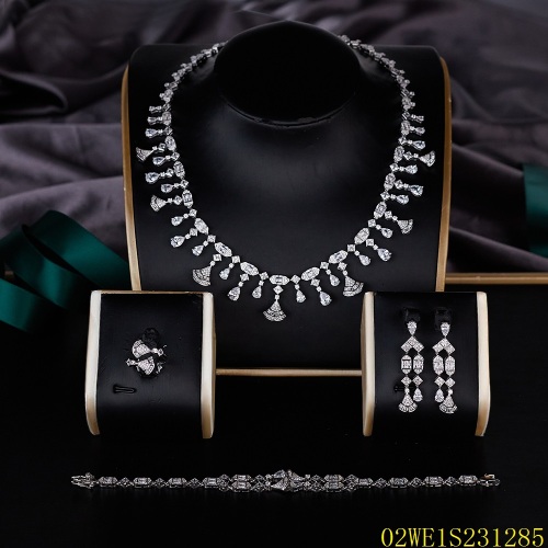 Blossom CS Jewelry 925 Silver White Cubic Zirconia Mini Fan Fringe V Bridal 4Pcs Jewelry Set