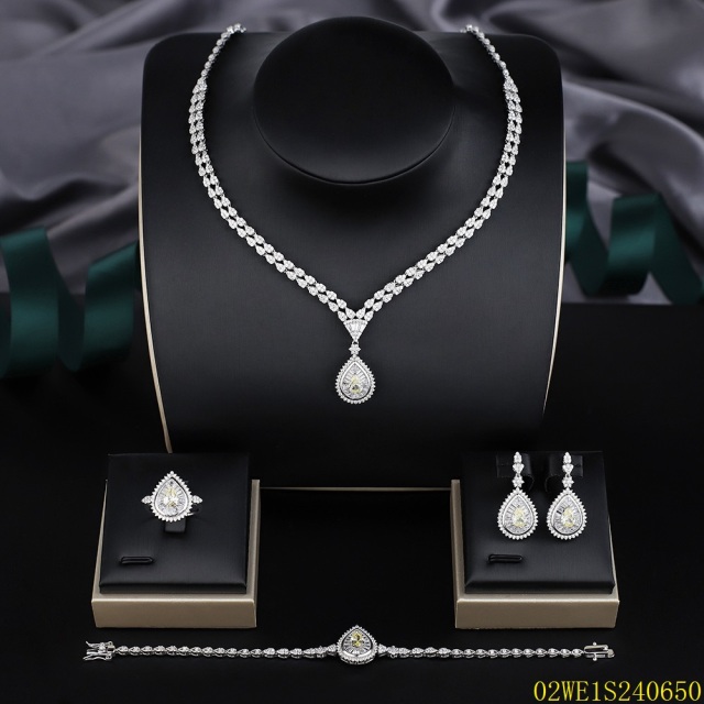 Blossom CS Jewelry 925 Silver Two-Tone Teardrop Cubic Zirconia Bridal 4Pcs Jewelry Set