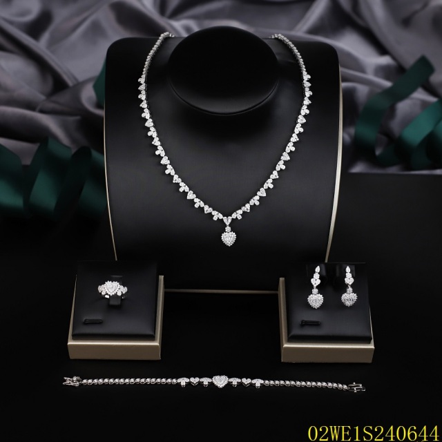 Blossom CS Jewelry 925 Silver Heart Cubic Zirconia Bridal 4Pcs Jewelry Set