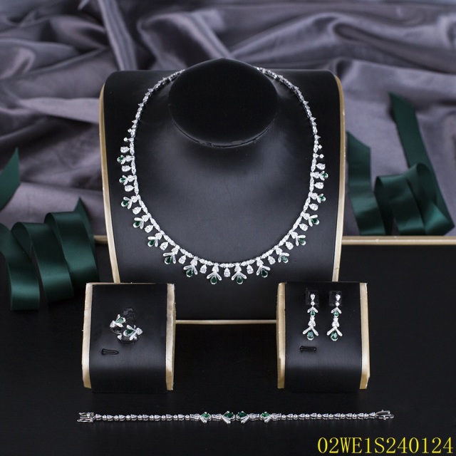 Blossom CS Jewelry 925 Silver Emerald Green & White Cubic Zirconia Teardrop Cluster Collar Bridal 4Pcs Jewelry Set