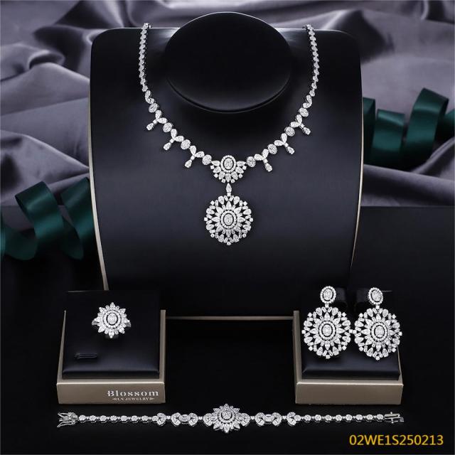 Blossom CS Jewelry 925 Silver Round Floral Pendant Cubic Zirconia Bridal 4Pcs Jewelry Set
