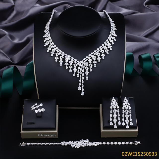 Blossom CS Jewelry 925 Silver Teardrop V Shape Fringe Cubic Zirconia Bridal 4Pcs Jewelry Set