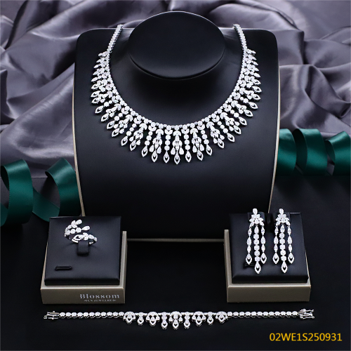 Blossom CS Jewelry 925 Silver Marquise & Teardrop Fringe Bib Cubic Zirconia Bridal 4Pcs Jewelry Set