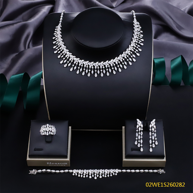 Blossom CS Jewelry 925 Silver Teardrop Cubic Zirconia Tassel Fringe Collar 4Pcs Bridal Jewelry Set Wholesale