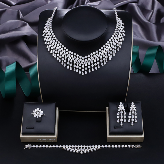 Blossom CS Jewelry 925 Silver Teardrop Cubic Zirconia Fringe Collar 4Pcs Bridal Jewelry Set Wholesale