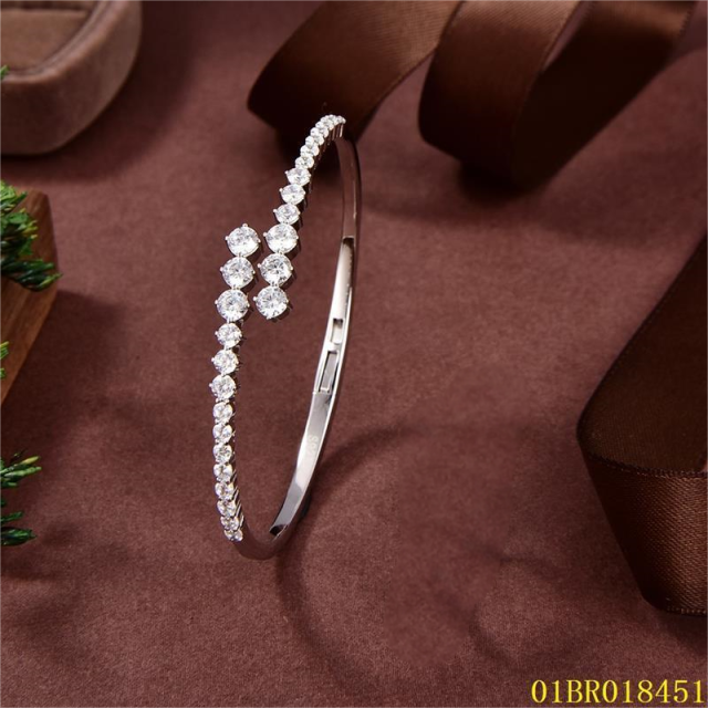 Blossom CS Jewelry Gradient‑Size Pave Open Cuff 925 Sterling Silver Zirconia Bangle