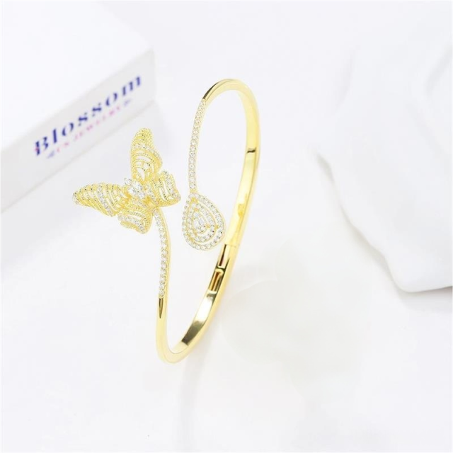 Blossom CS Jewelry 925 Sterling Silver Gold‑Plated Hinged Bangle,Butterfly Teardrop Pave Cubic Zirconia Open‑Style Bracelet For Women