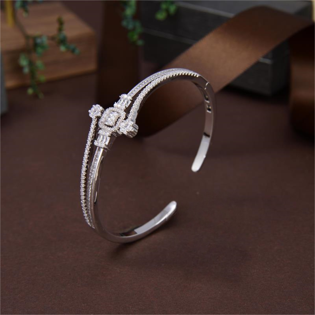 Blossom CS Jewelry 925 Silver Bangle Geometric Zircon Open Cuff For Women Party