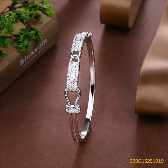 Blossom CS Jewelry 925 Silver Bangle Interlocking Lock Pave Zircon Solid Bangle For Women