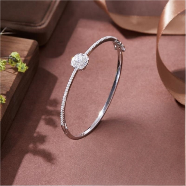 Blossom CS Jewelry 925 Silver Bangle Round Paved Zirconia Closed Bangle For Women Party
