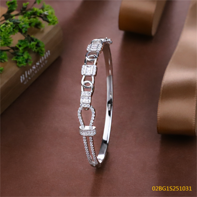 Blossom CS Jewelry 925 Silver Bangle Paperclip Chain Rectangle Zirconia Interlock Closed Bangle For Women Party