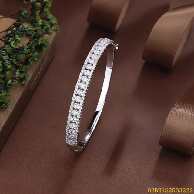 Blossom CS Jewelry 925 Silver Tennis Bangle With Round Cubic Zirconia