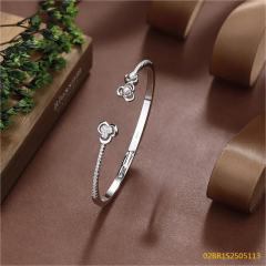 Blossom CS Jewelry 925 Silver Clover Open Cuff Bangle With Cubic Zirconia & Pearl