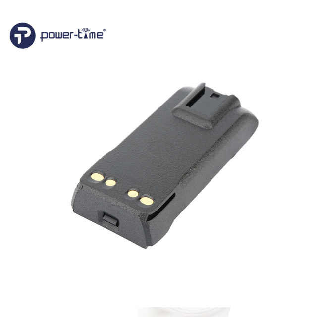 PTM-R7IC Intelligent IP67 Waterproof Battery Pack with a USB-C charging port for Mototrbo R7 R7A radios